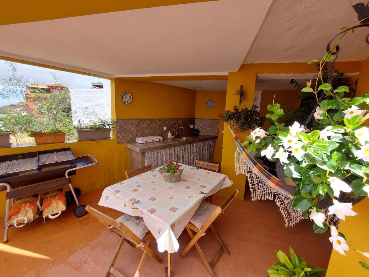 Casa Maestro Lelo - Acogedora Casa Rural Canaria Con Patios Y Jardines De Flores Las Palmas de Gran Canaria Esterno foto